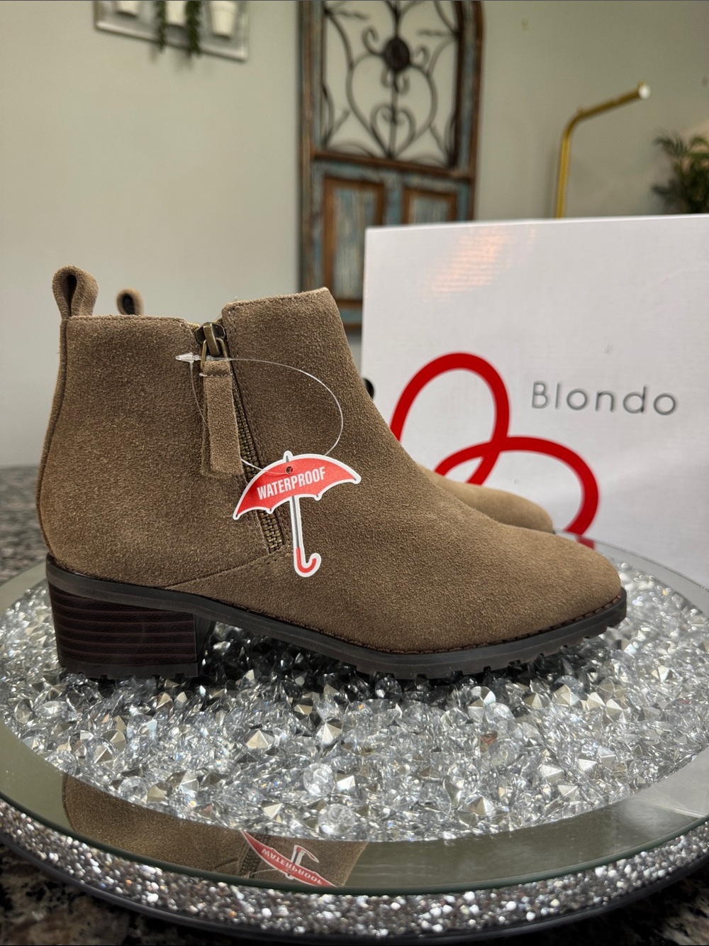 Blondo Taupe cow Suede Waterproof Ankle Booties NEW 7